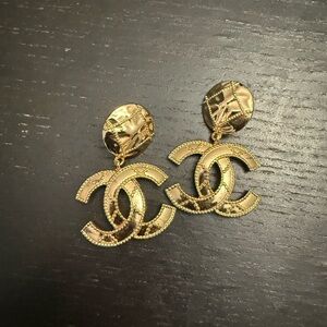 CHANEL Gold Double C Earrings